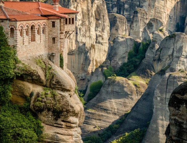 Meteora tour from Thessaloniki