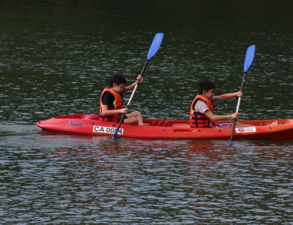 top singapore kayaking tours